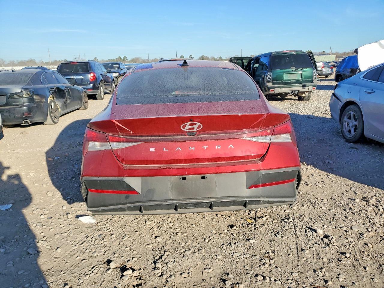 2024 Hyundai Elantra Se - Фото 6