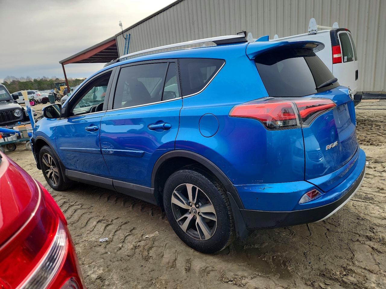 2016 Toyota Rav4 Xle - Фото 2