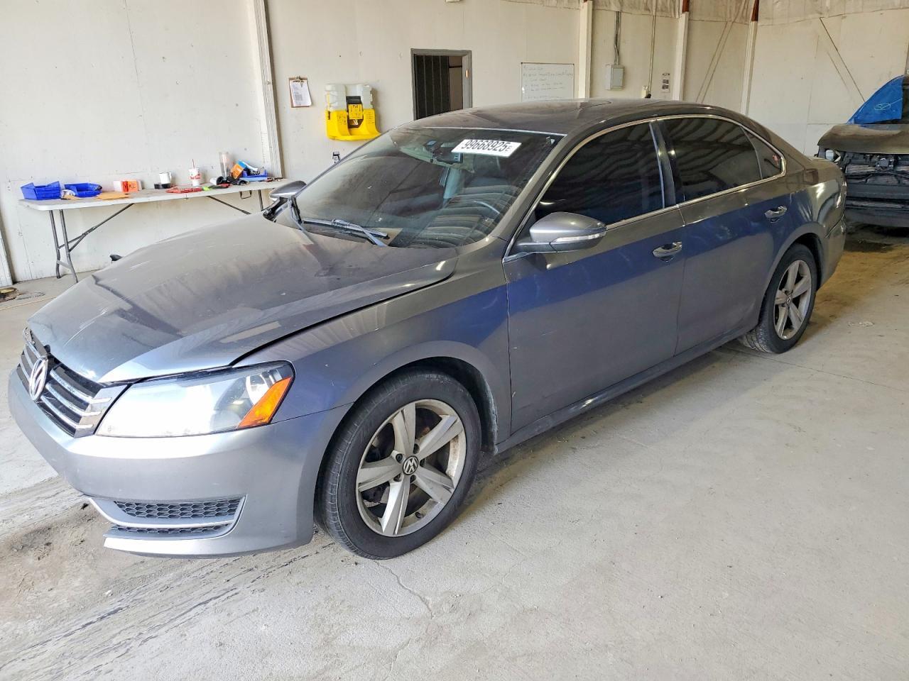 2012 Volkswagen Passat Se