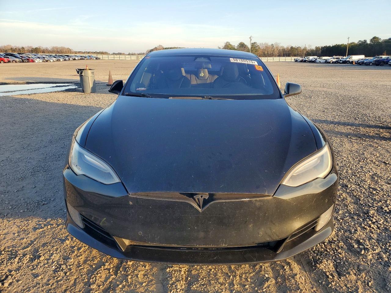 2017 Tesla Model S - Image 5