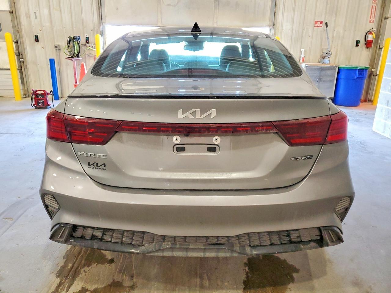 2024 Kia Forte Gt Line - Image 6