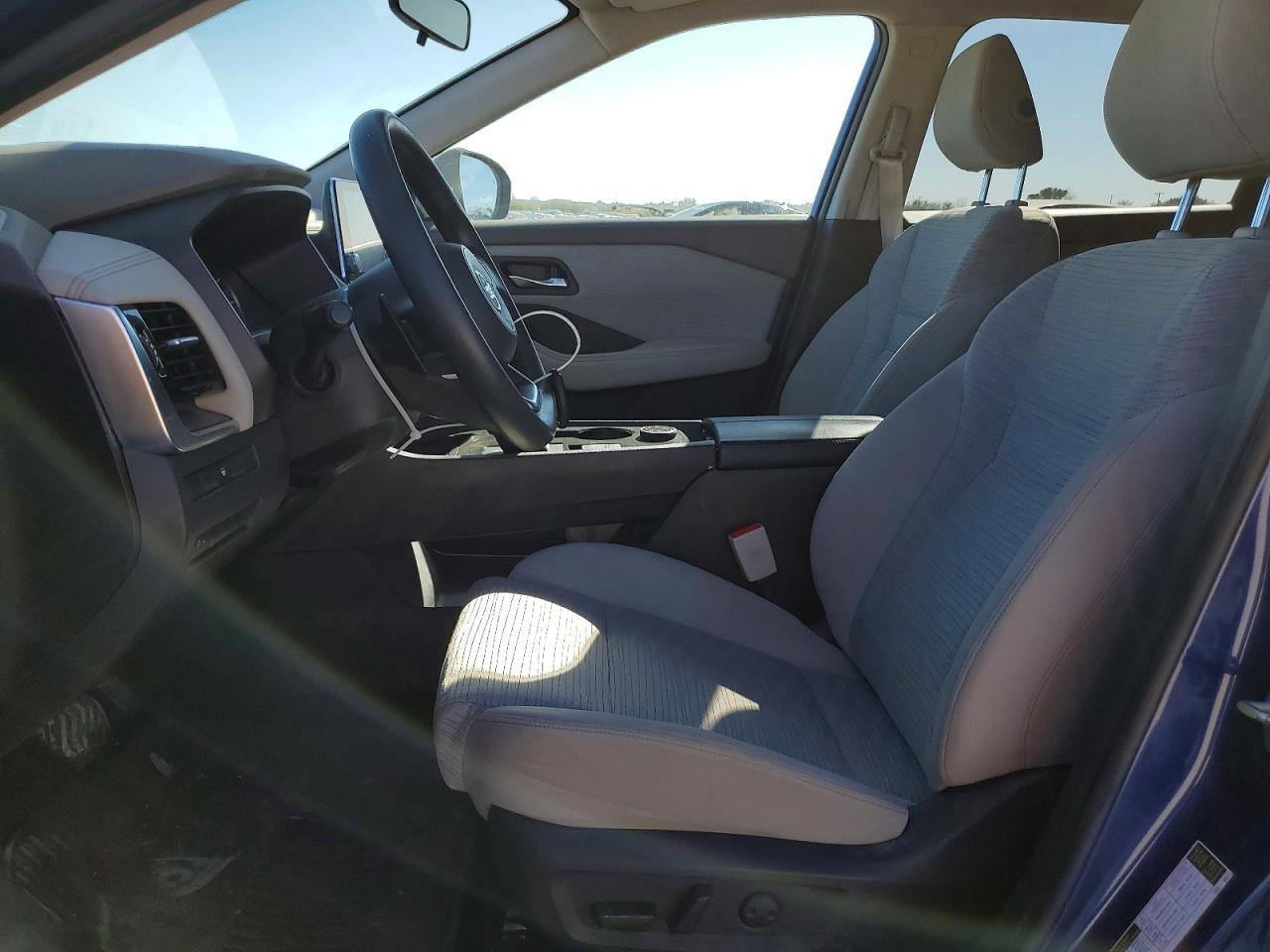 2021 Nissan Rogue Sv - Image 7