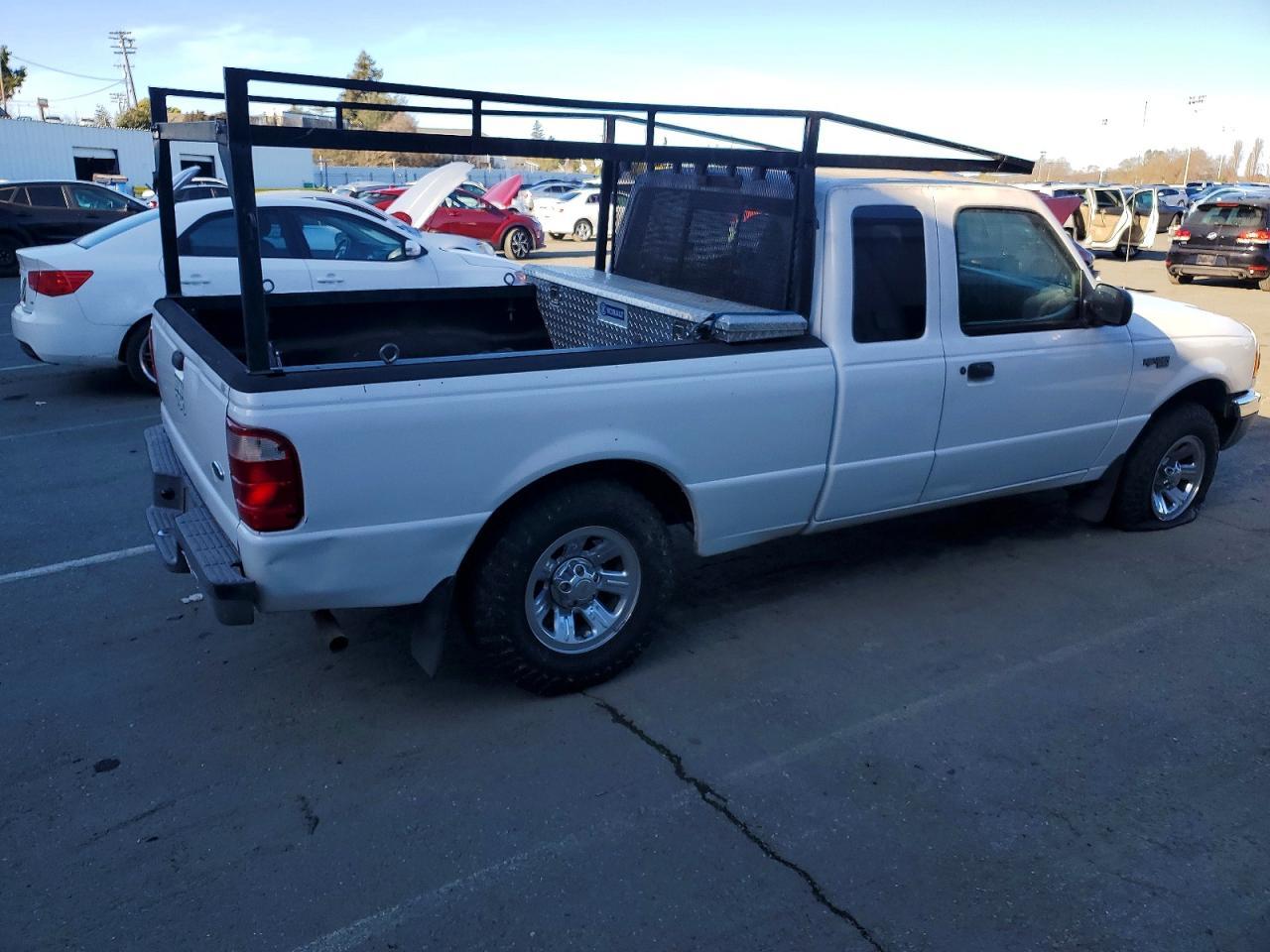 2002 Ford Ranger Super Cab - Image 3