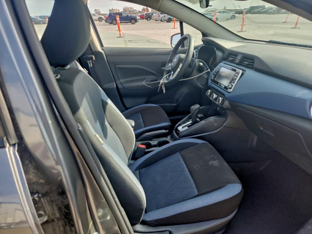 2025 Nissan Versa Sv - Фото 7