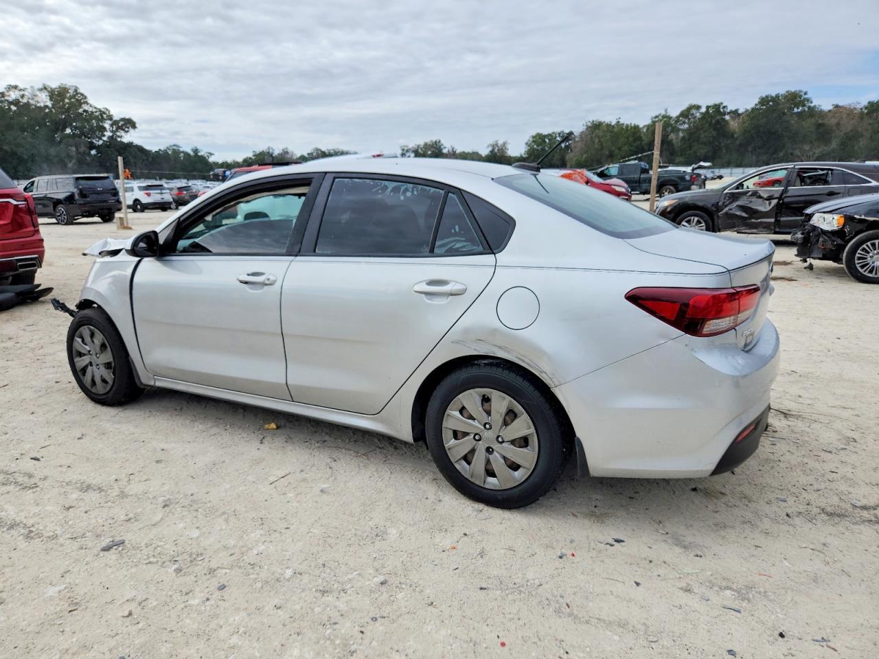 2020 Kia Rio Lx - Фото 2