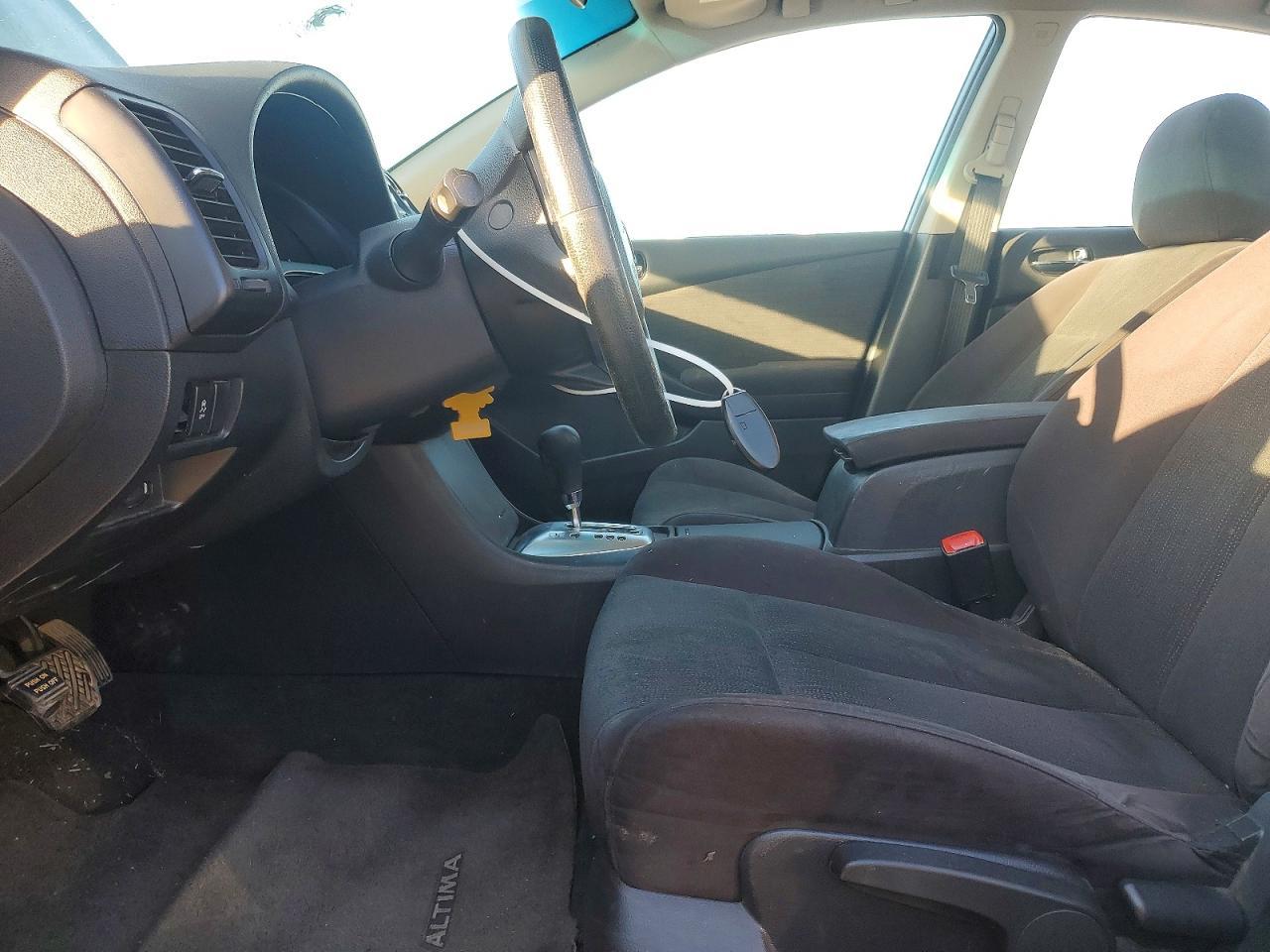 2012 Nissan Altima - Фото 7