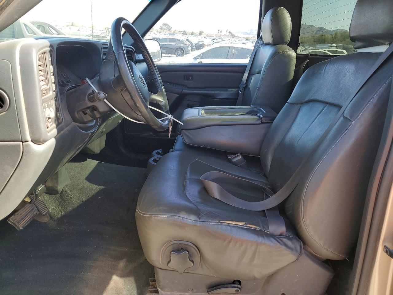 2001 Chevrolet Silverado K2500 Heavy Duty - Фото 7