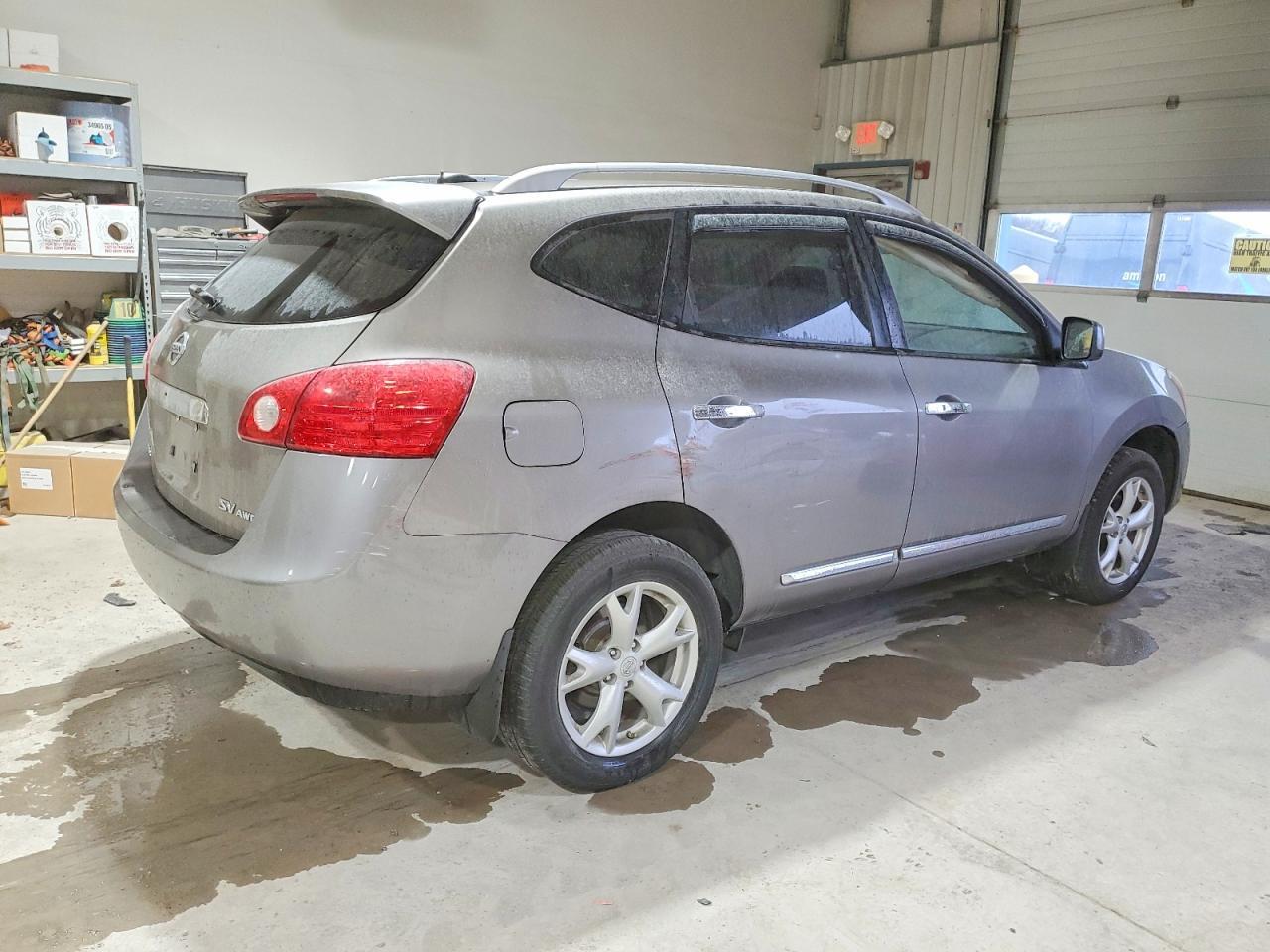 2011 Nissan Rogue S - Фото 3
