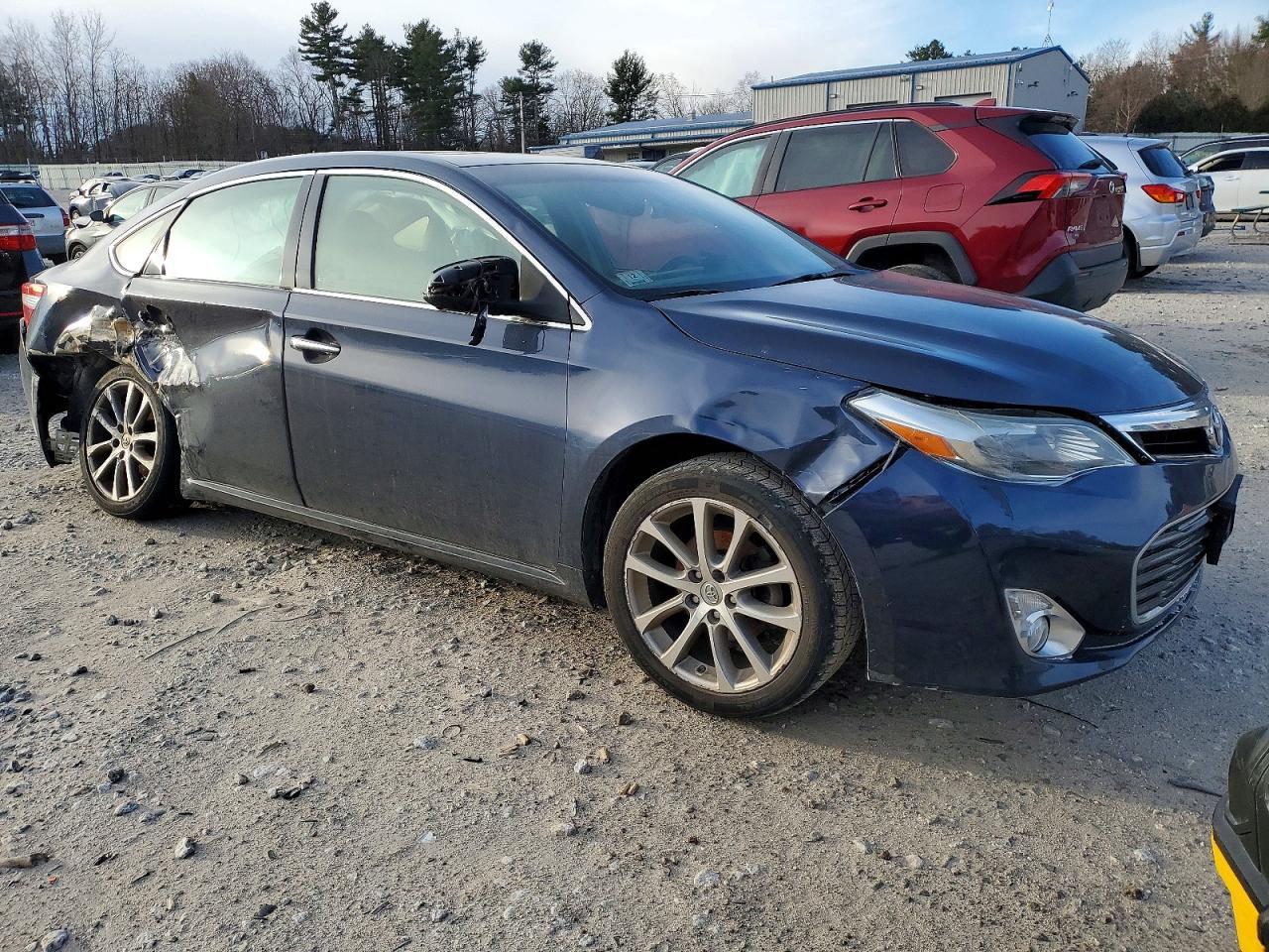 2014 Toyota Avalon Base - Image 4