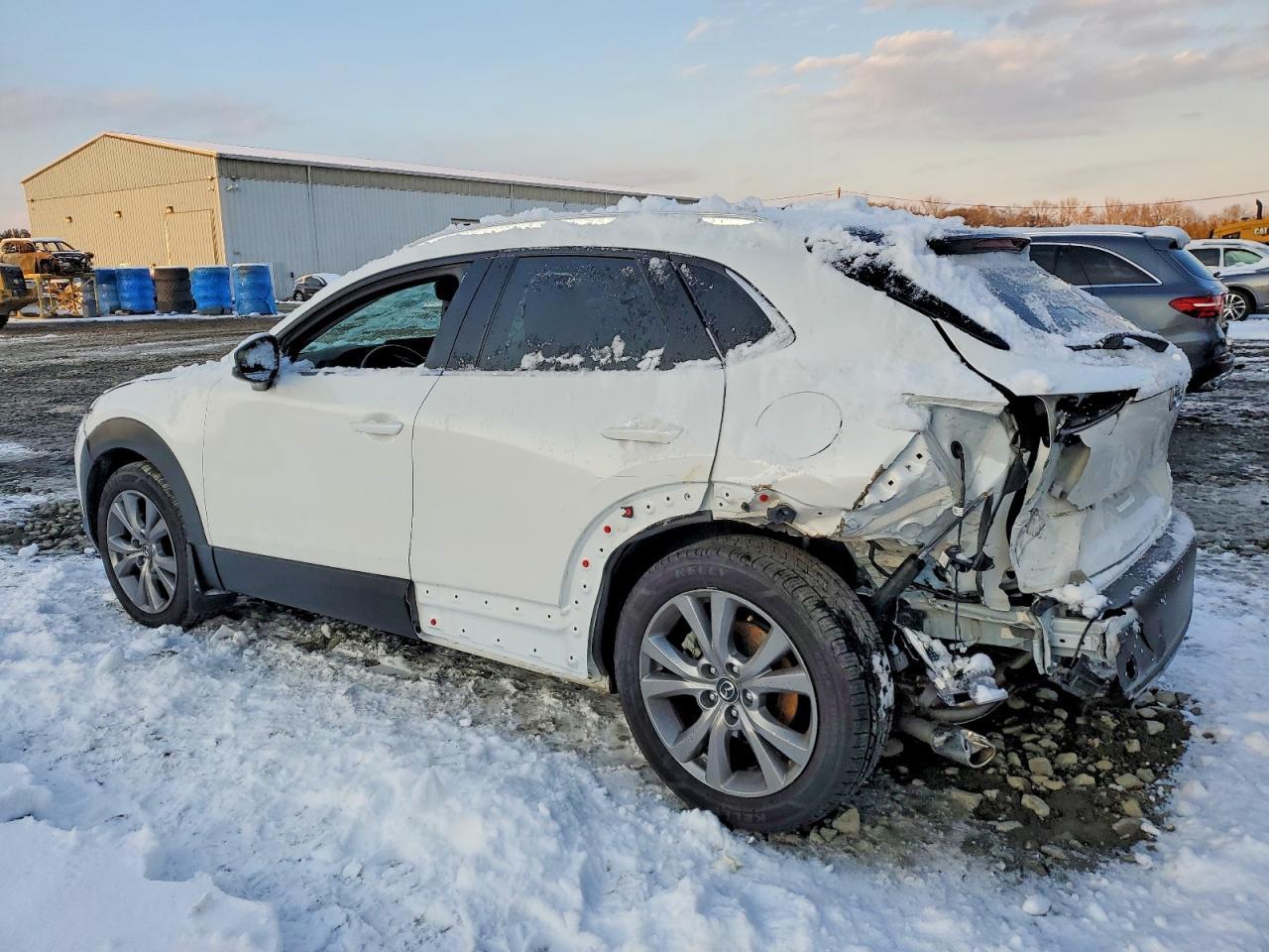 2022 Mazda Cx-30 Premium - Фото 2