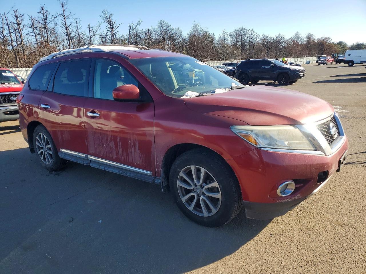 2014 Nissan Pathfinder S - Фото 4