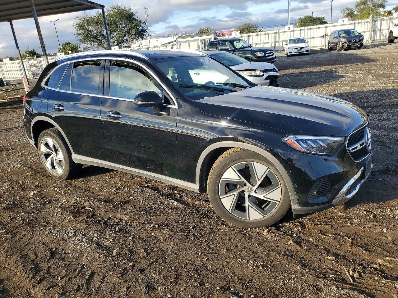 2024 Mercedes Benz Glc 300 4Matic - Фото 4