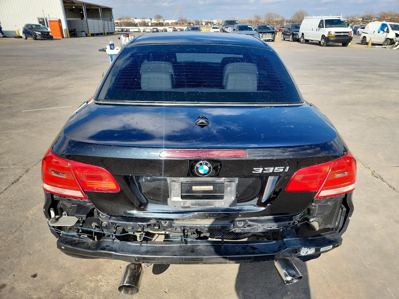 2010 BMW 335 I - Фото 6