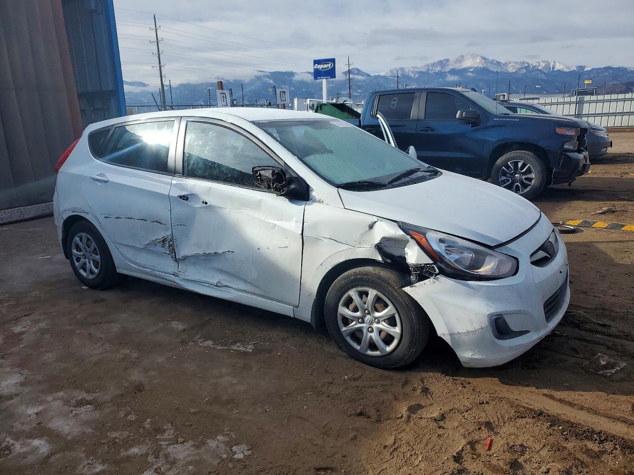 2014 Hyundai Accent Gls - Фото 4