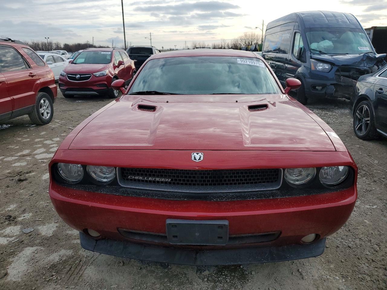 2009 Dodge Challenger - Image 5