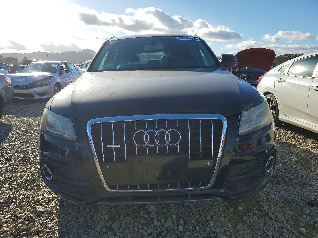 2011 Audi Q5 Premium Plus - Image 5