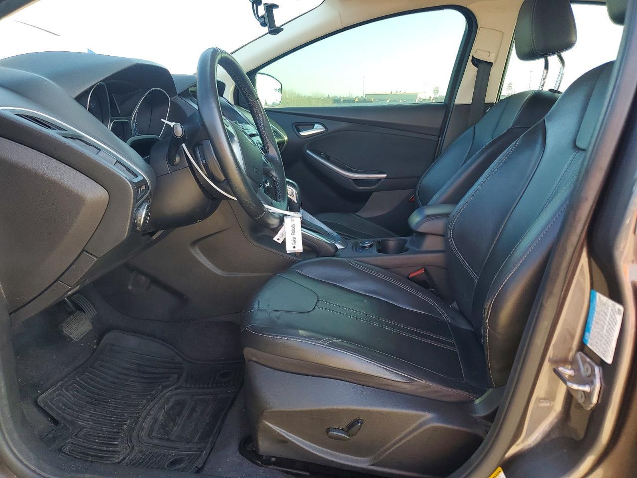 2012 Ford Focus Titanium - Image 7