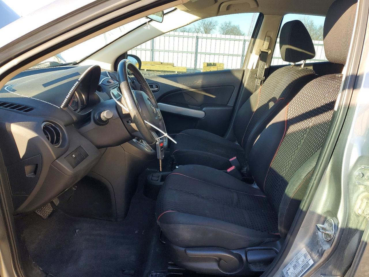 2014 Mazda Mazda2 Touring - Фото 7