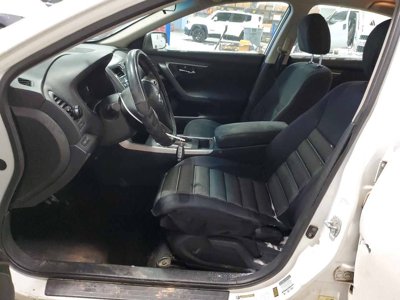 2015 Nissan Altima 2.5 S - Фото 7
