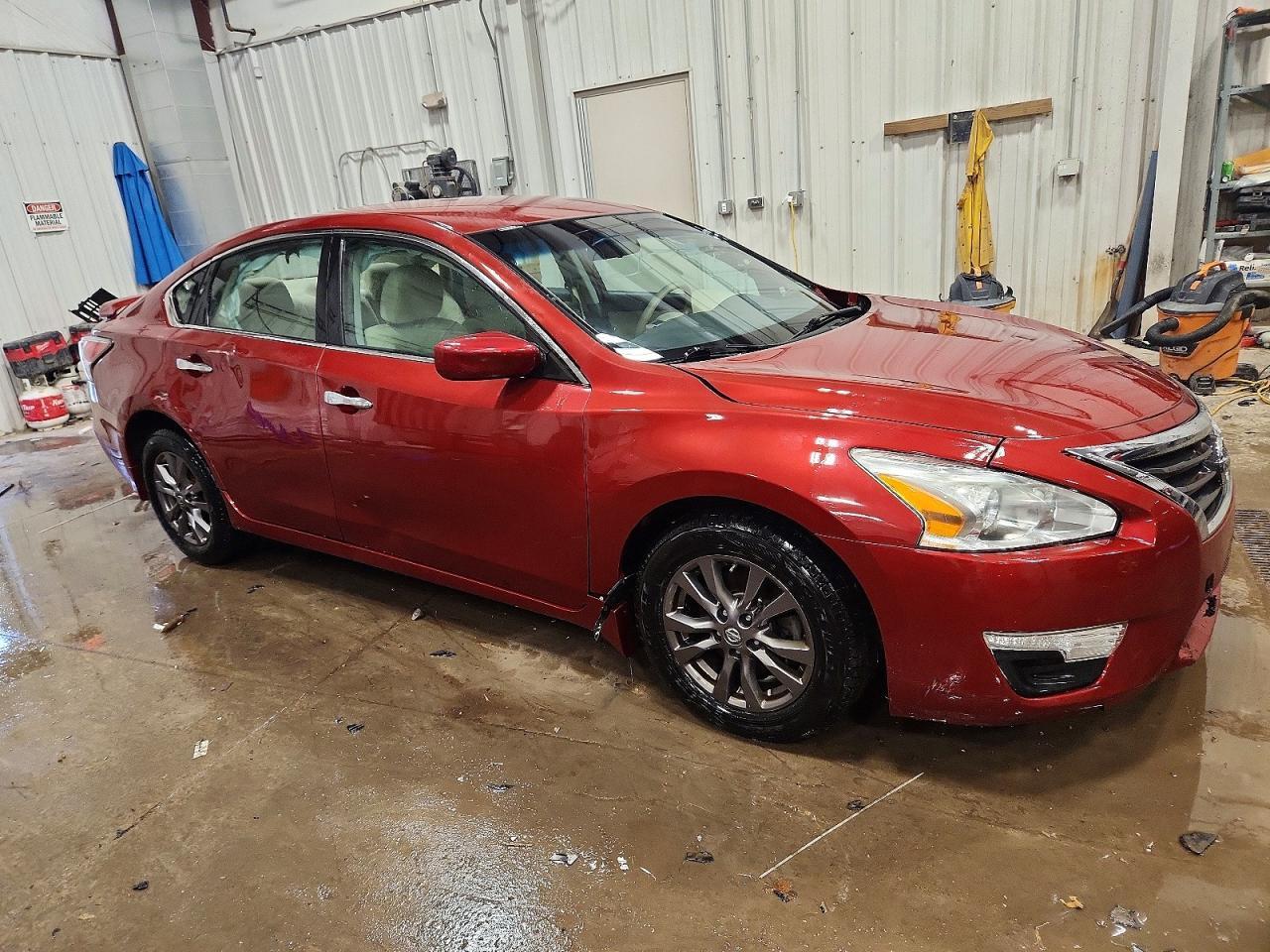 2015 Nissan Altima 2.5 S - Image 4