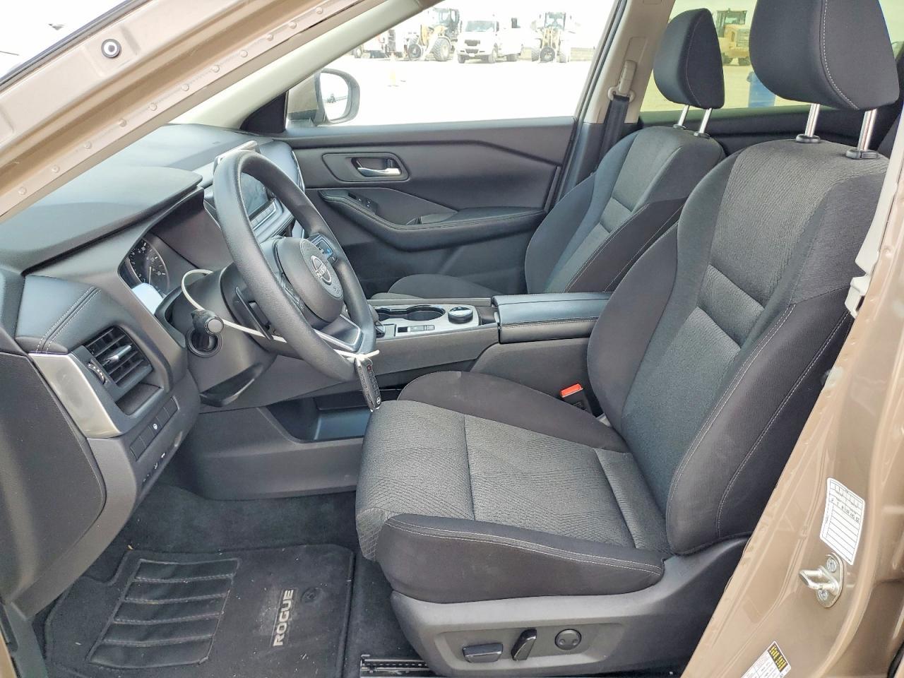 2024 Nissan Rogue Sv - Фото 7