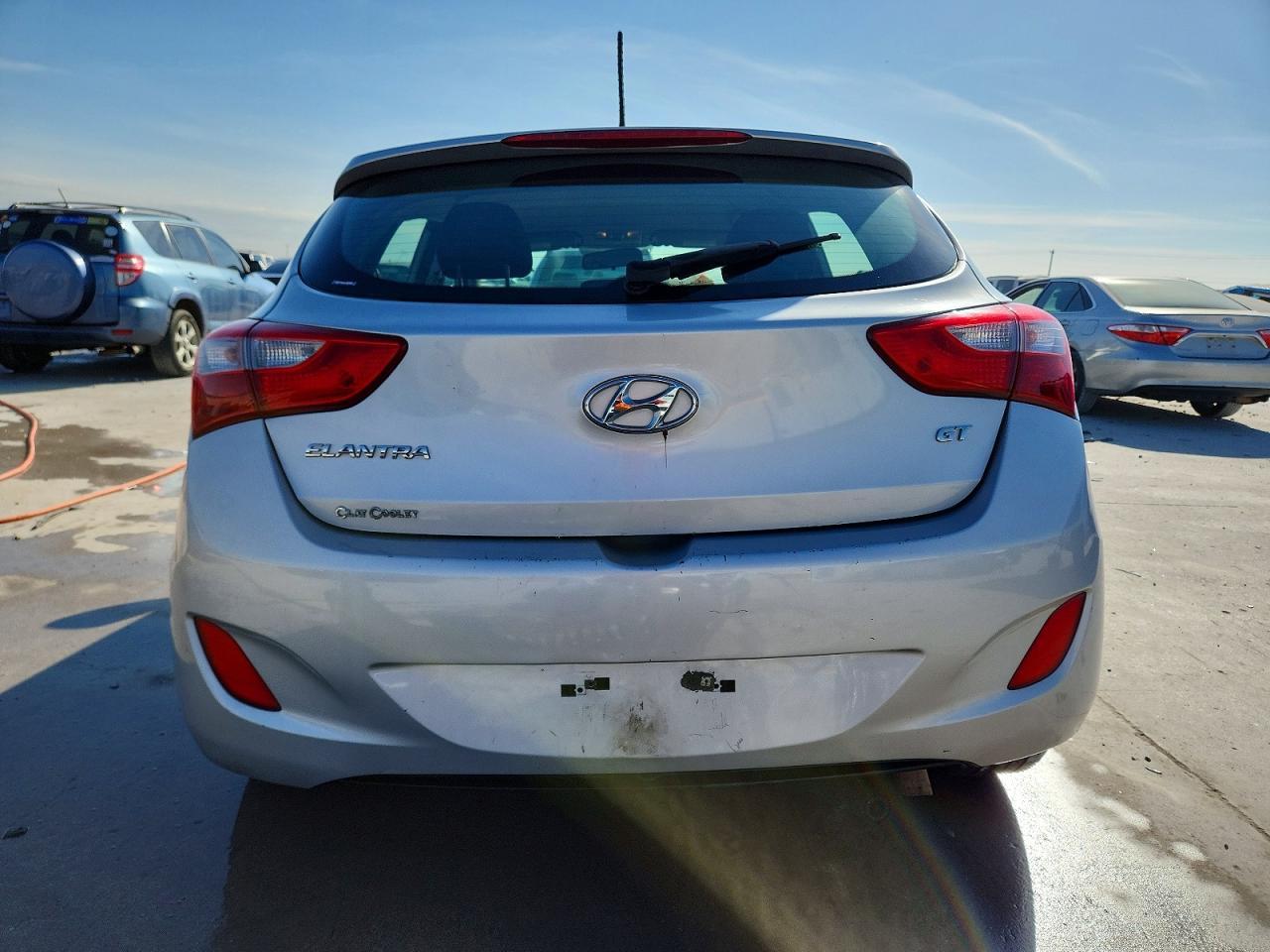 2017 Hyundai Elantra Gt Base - Фото 6