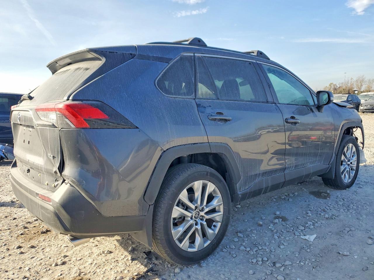 2025 Toyota Rav4 Xle Premium - Image 3