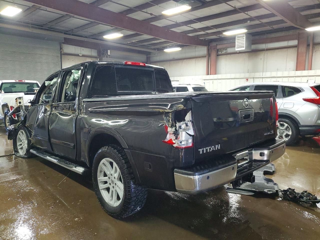 2015 Nissan Titan Sl - Фото 2