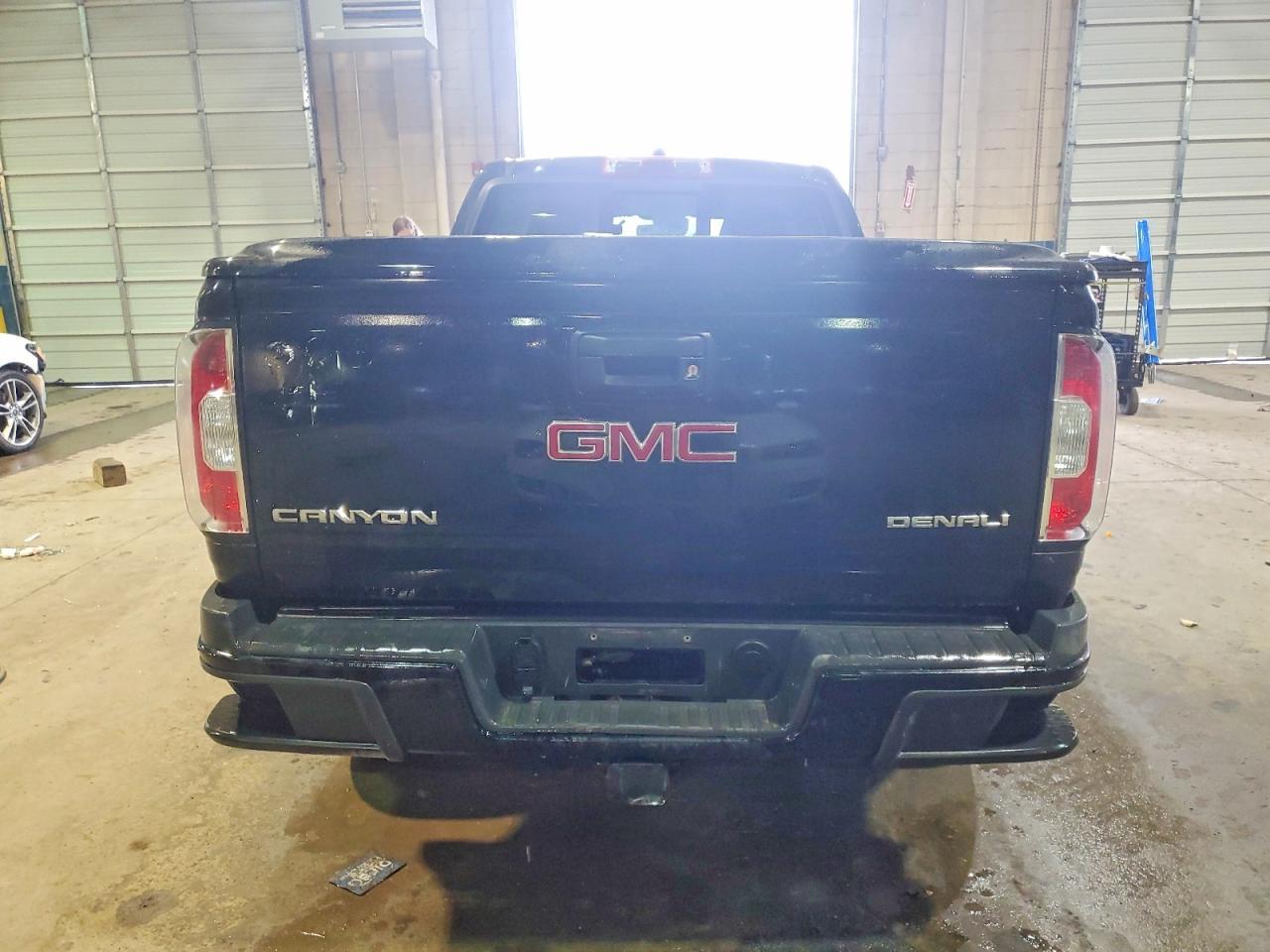 2017 GMC Canyon Denali - Фото 6