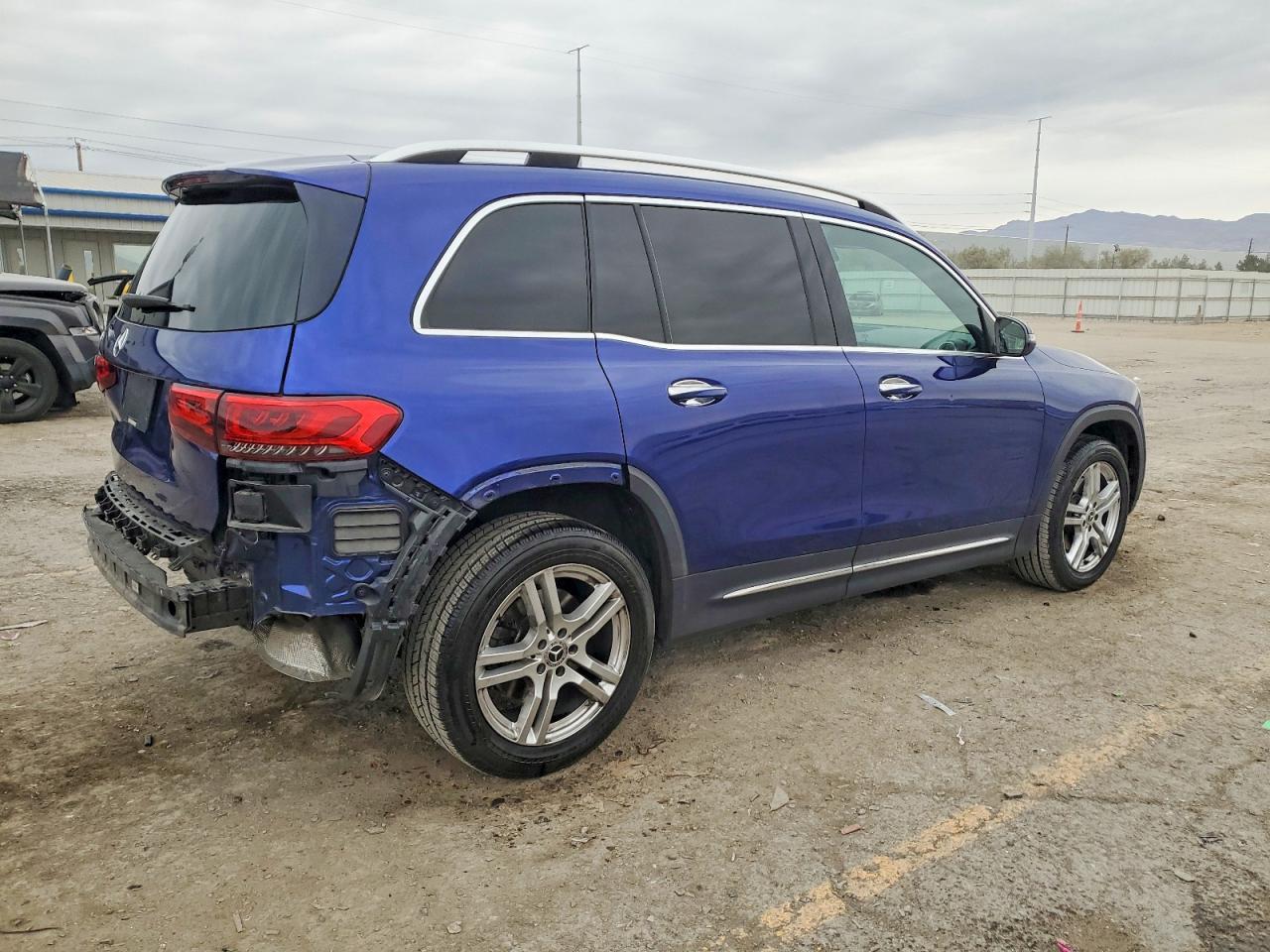 2020 Mercedes-Benz Glb 250 - Image 3