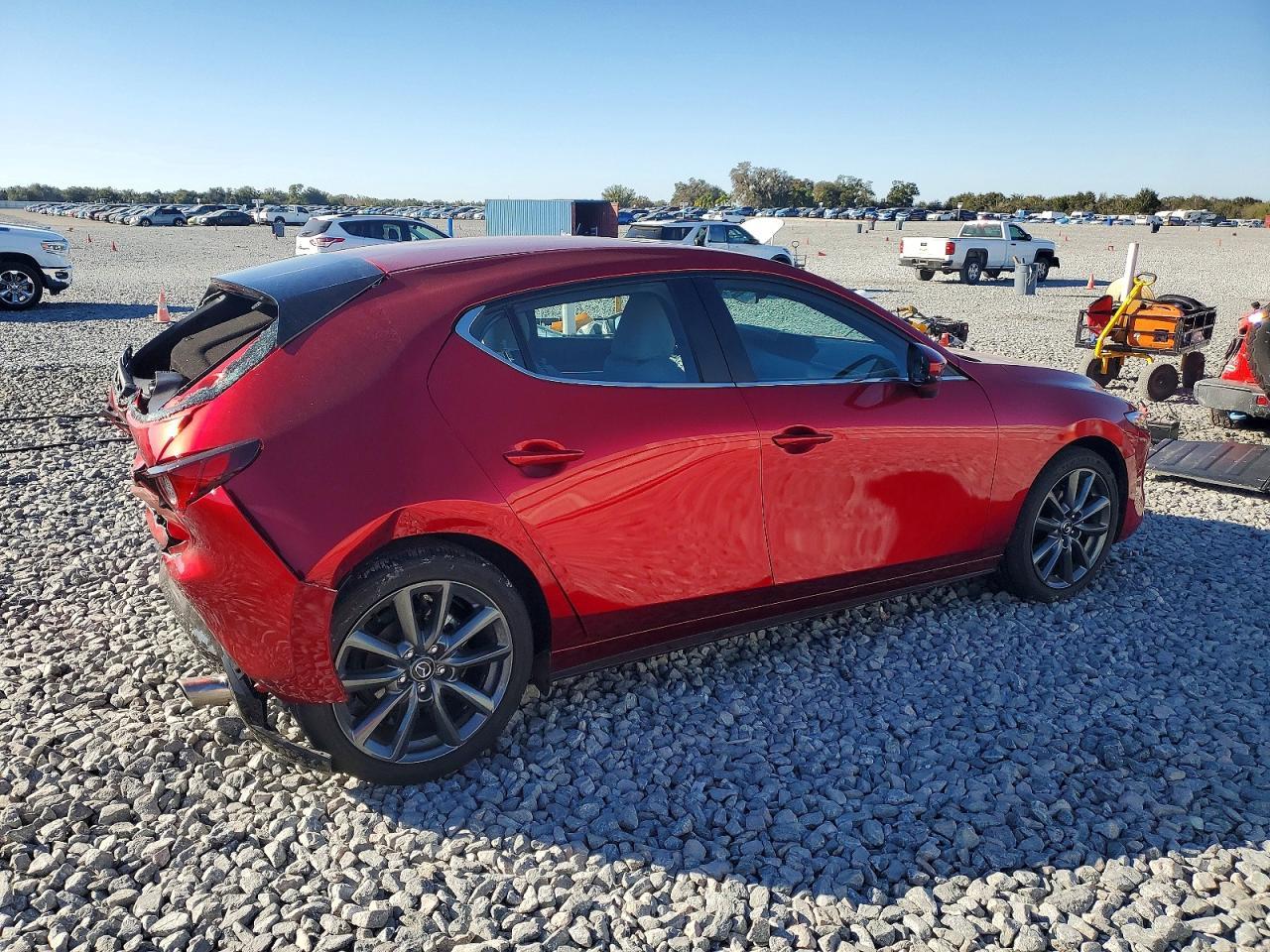 2023 Mazda 3 Preferred - Фото 3