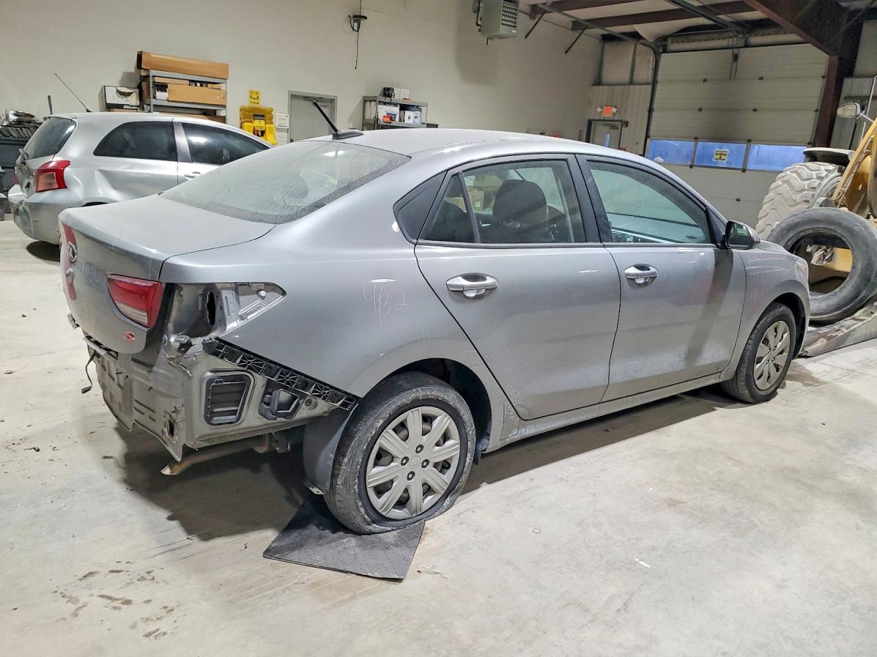 2021 Kia Rio Lx - Фото 3