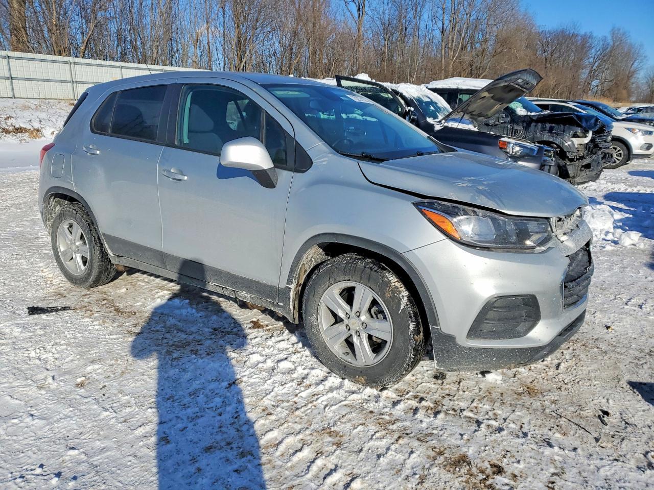 2020 Chevrolet Trax Ls - Фото 4