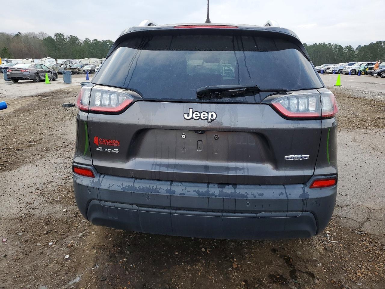 2019 Jeep Cherokee Latitude Plus - Фото 6