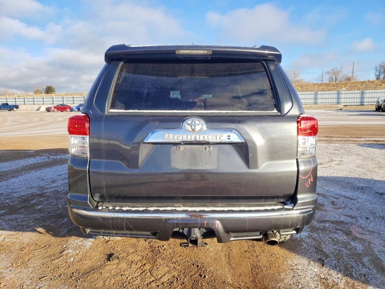 2013 Toyota 4Runner Sr5 - Image 6