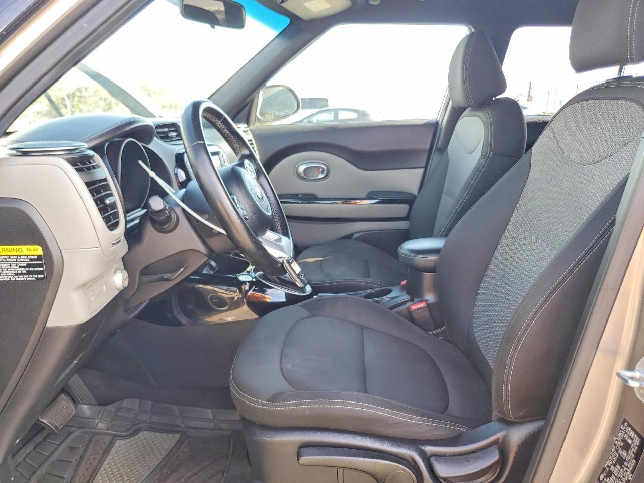 2017 Kia Soul + - Фото 7