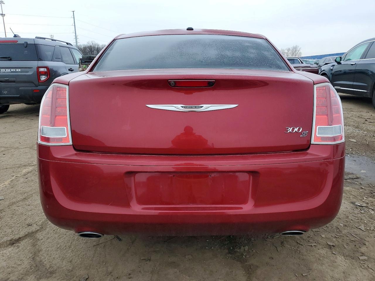 2013 Chrysler 300 S - Фото 6