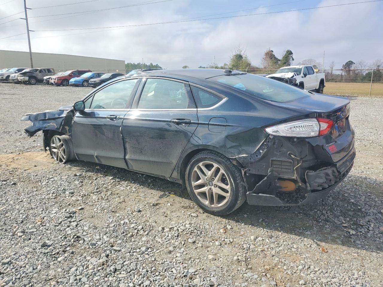 2014 Ford Fusion Se - Image 2