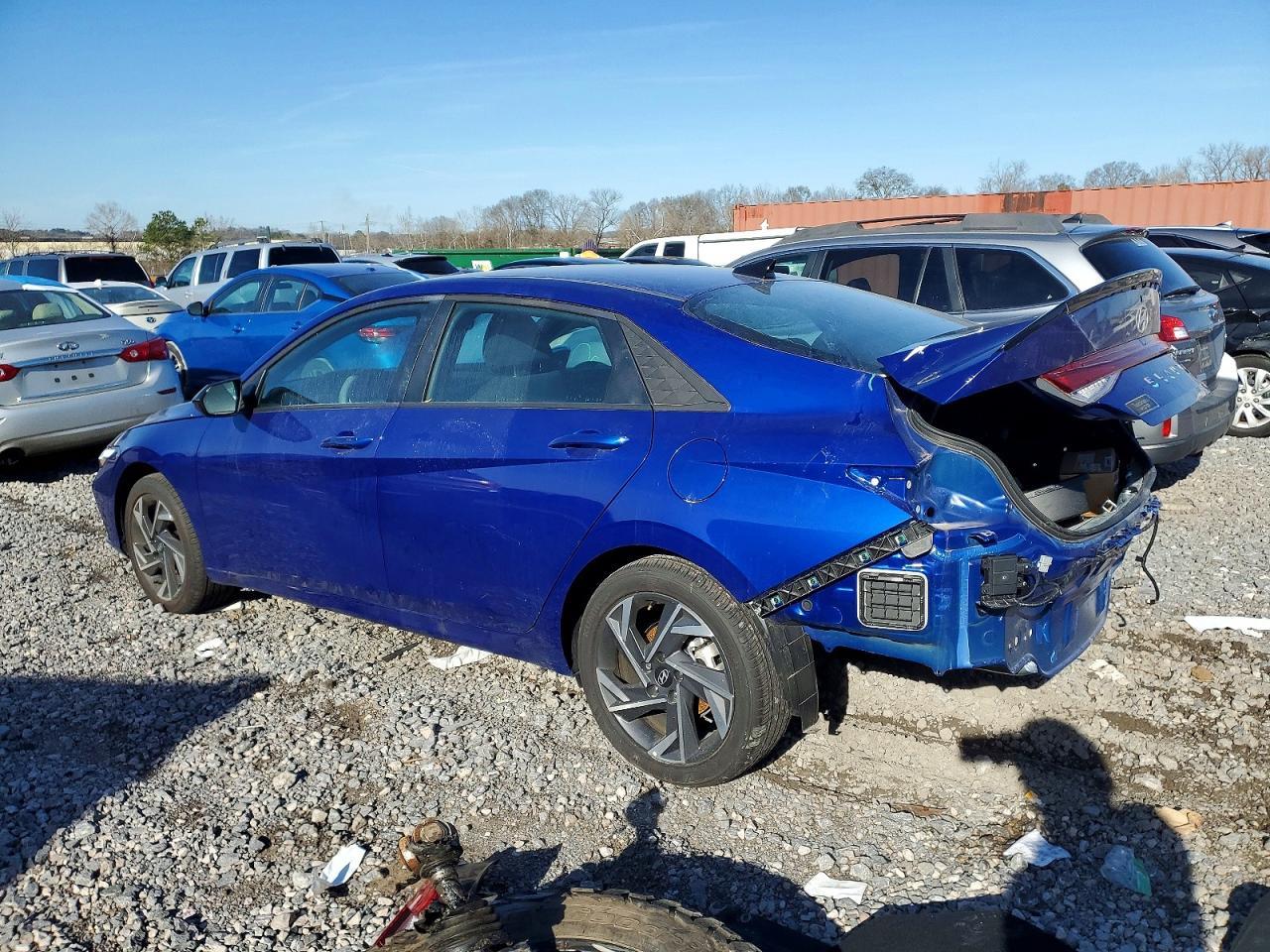 2025 Hyundai Elantra Sel Sport - Фото 2