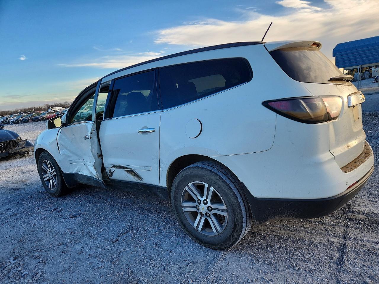 2014 Chevrolet Traverse Lt - Фото 2