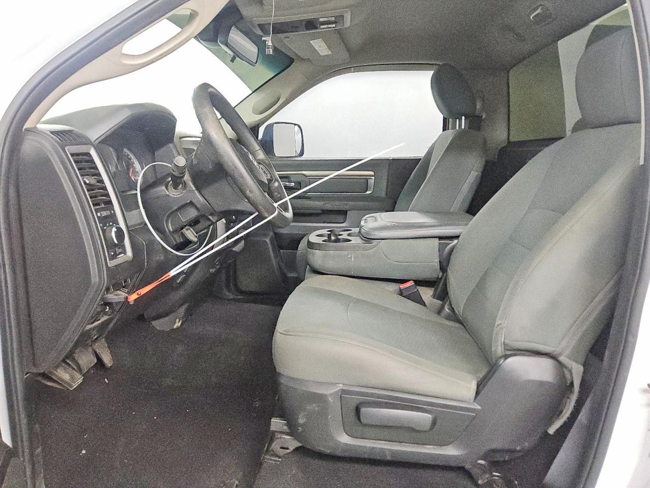 2016 Ram 1500 St - Image 7
