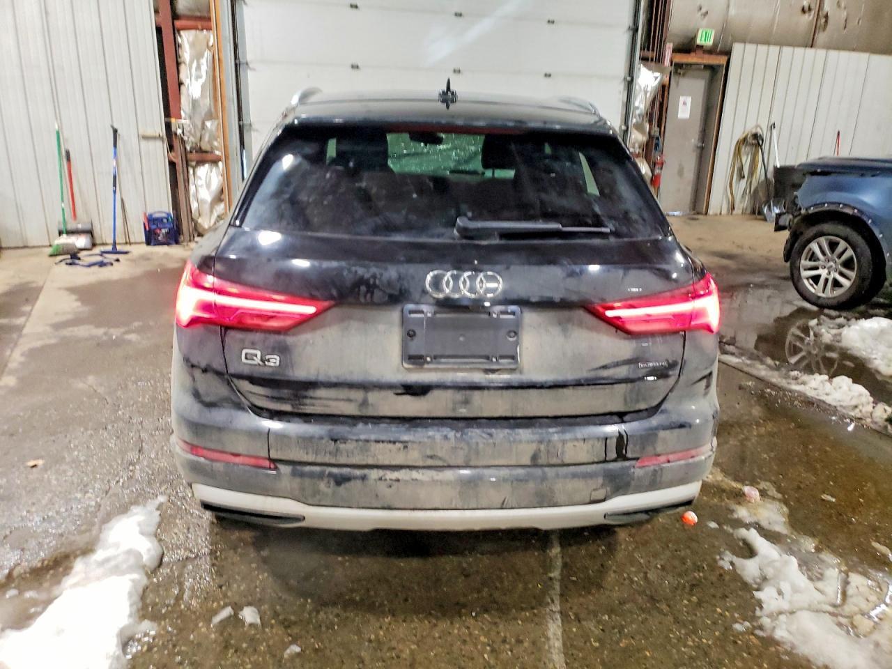 2020 Audi Q3 Premium - Фото 6