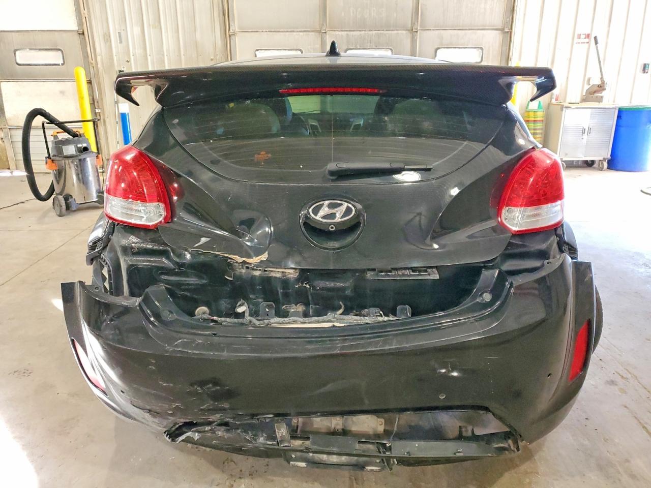 2014 Hyundai Veloster - Фото 6