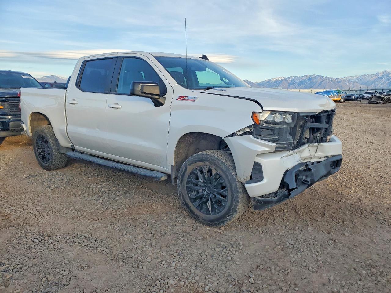 2021 Chevrolet Silverado K1500 Rst - Фото 4