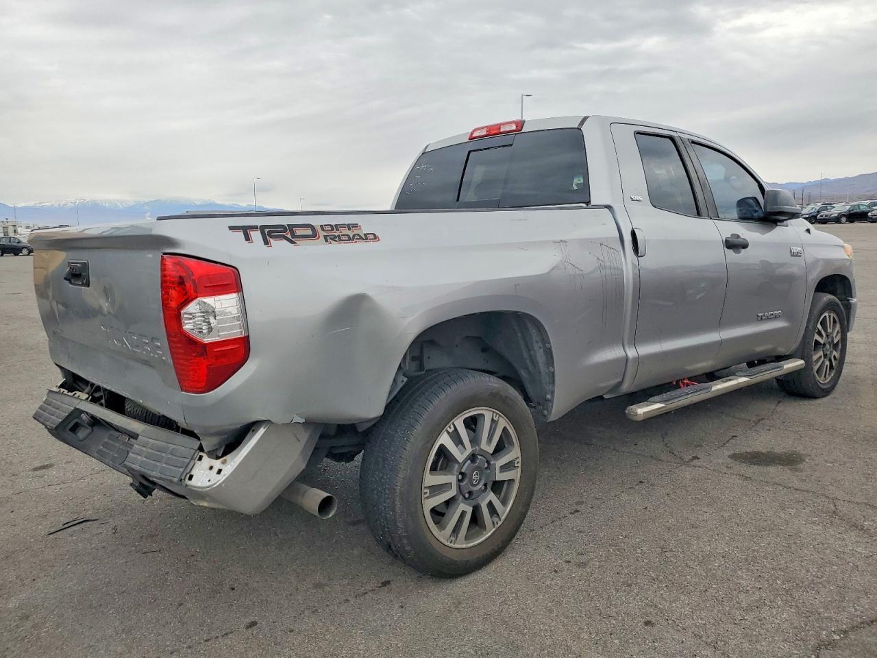 2014 Toyota Tundra Double Cab Sr - Фото 3