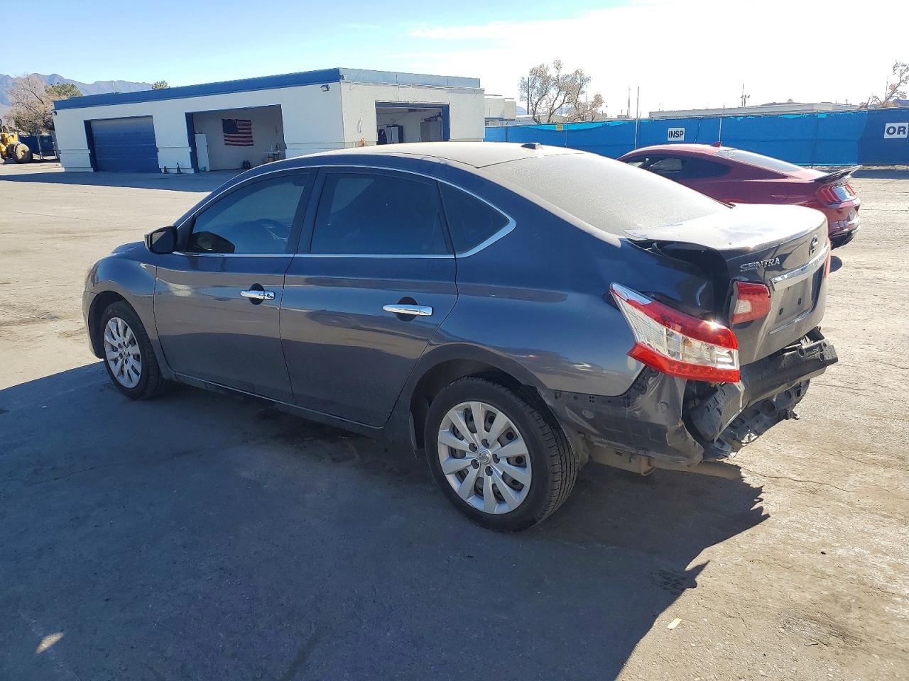 2015 Niss Sentra - Фото 2