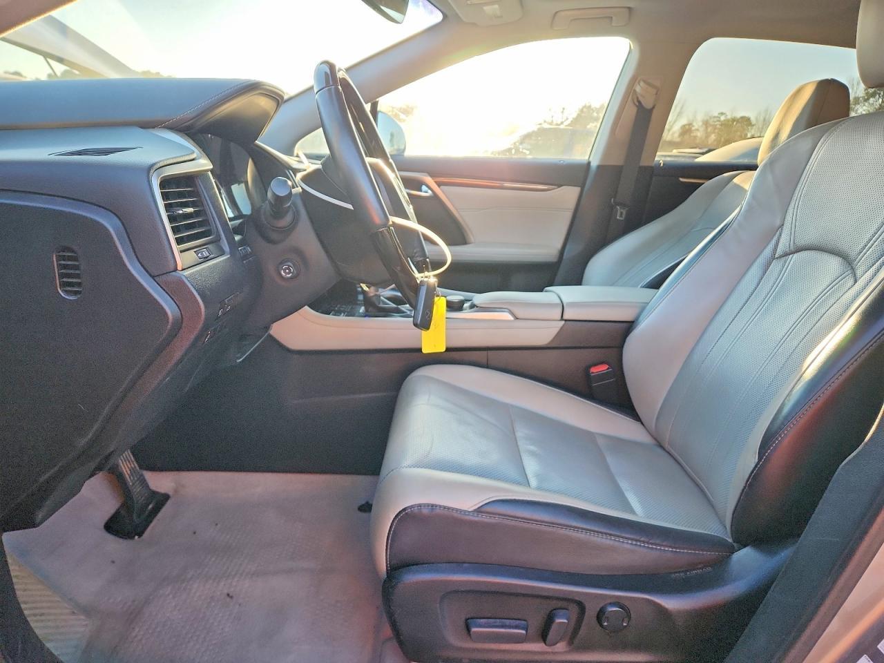 2017 Lexus Rx - Image 7