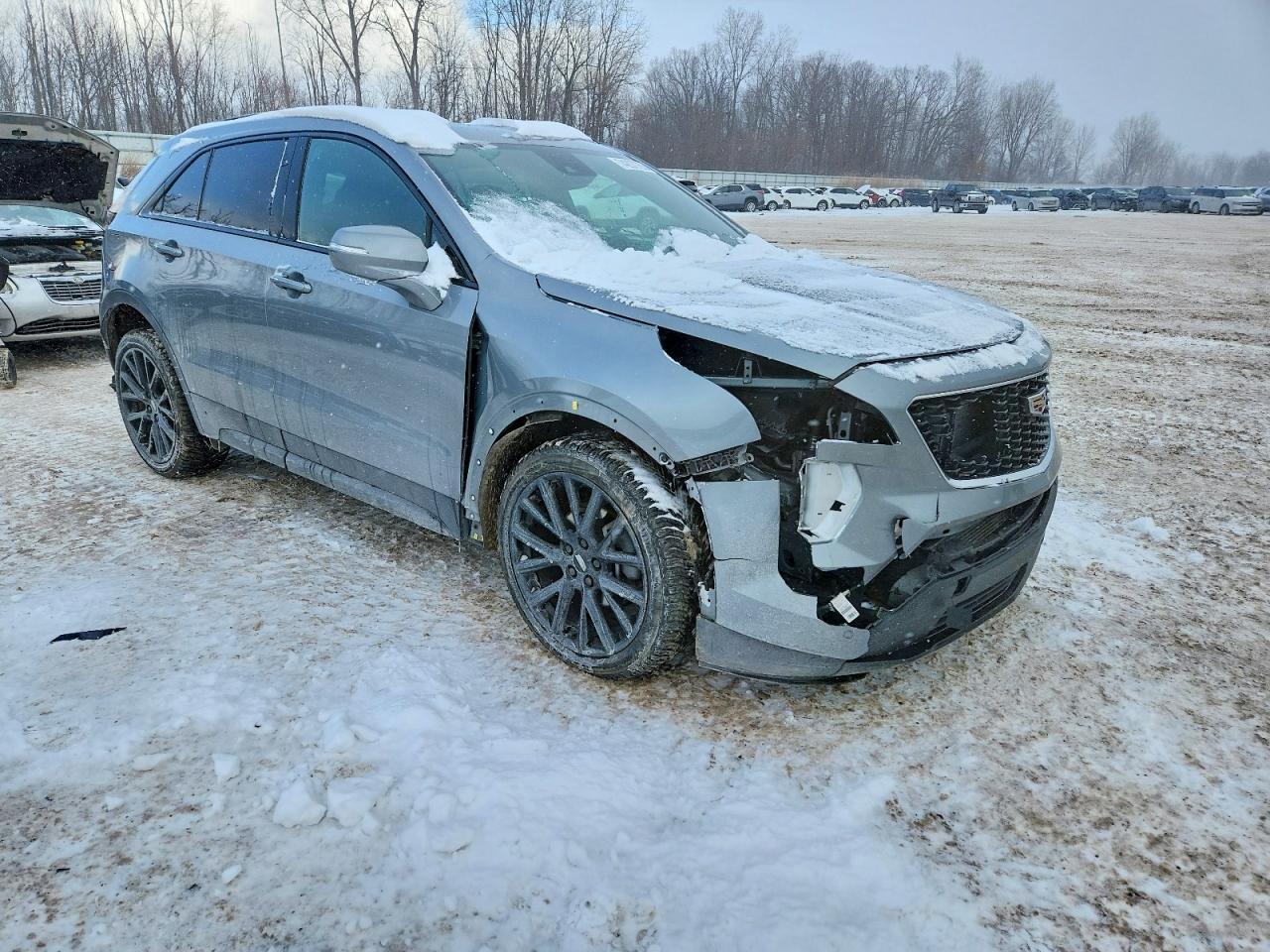 2023 Cadillac Xt4 Sport - Image 4