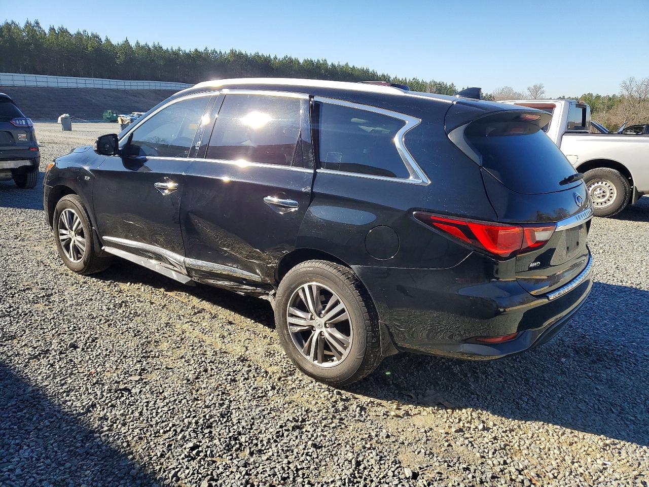 2020 Infiniti Qx60 Luxe - Image 2