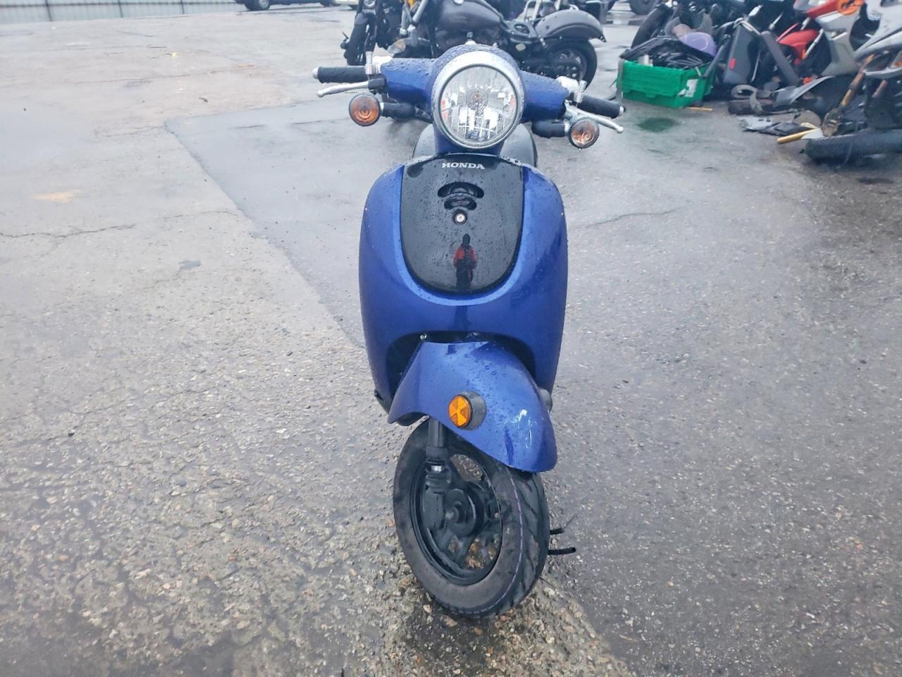 2015 Honda Nch50 - Фото 2